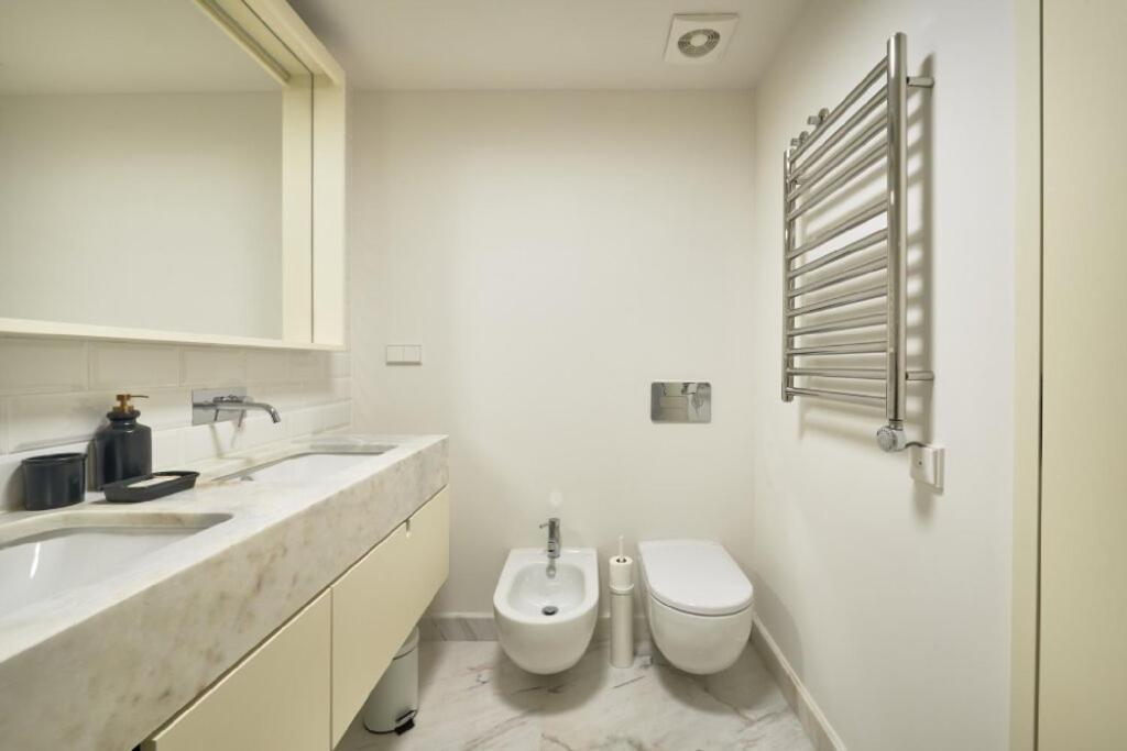 Stone Apartment ลิสบอน ภายนอก รูปภาพ